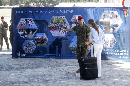 Prinzessin Leonor beginnt Militärausbildung in Saragossa