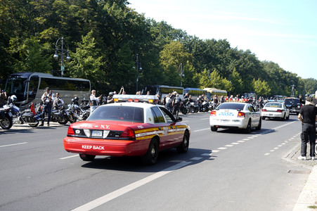 Kundgebung und Demofahrt ders  Red Knights MC Berlin