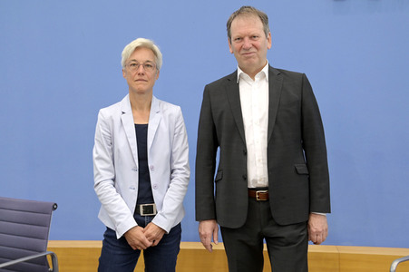 Bundespressekonferenz Expertenrat für Klimafragen in Berlin