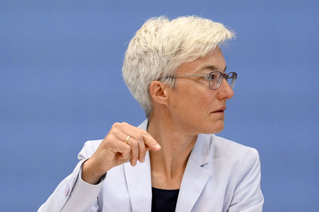 Bundespressekonferenz Expertenrat für Klimafragen in Berlin