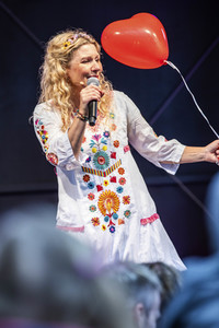Konzert von Simone Sommerland in Altenberg