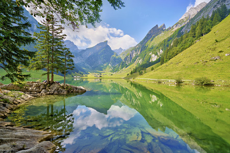 Seealpsee bei Wasserauen