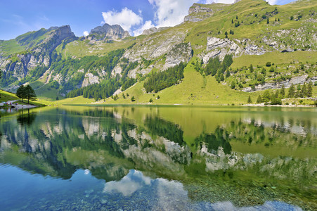 Seealpsee bei Wasserauen