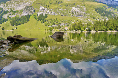 Seealpsee bei Wasserauen
