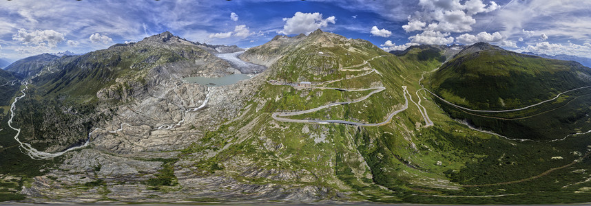 Symbolfoto Alpenpass
