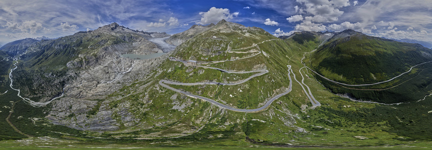 Symbolfoto Alpenpass