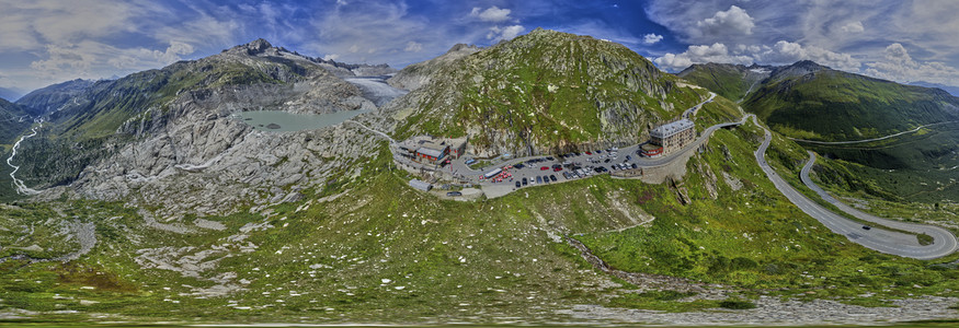 Symbolfoto Alpenpass