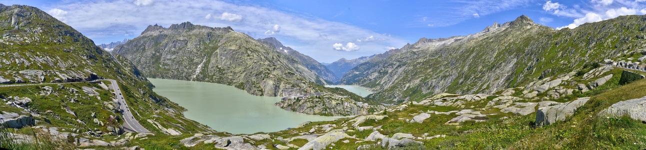 Symbolfoto Alpenpass