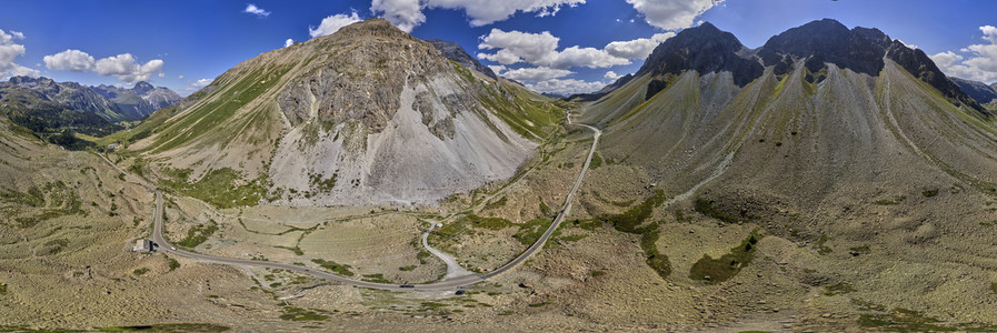 Symbolfoto Alpenpass