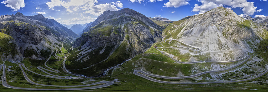 Symbolfoto Alpenpass