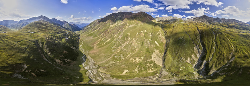 Symbolfoto Alpenpass