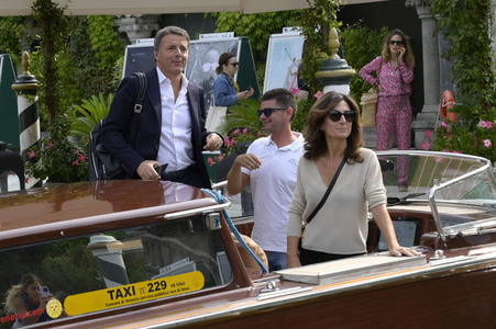 Matteo Renzi bei der Abfahrt vom Hotel Excelsior, Internationale Filmfestspiele von Venedig 2023