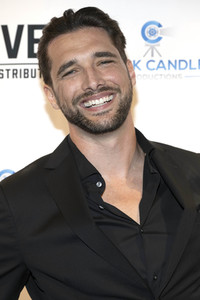 Filmpremiere 'Trauma Therapy: Psychosis' in Beverly Hills