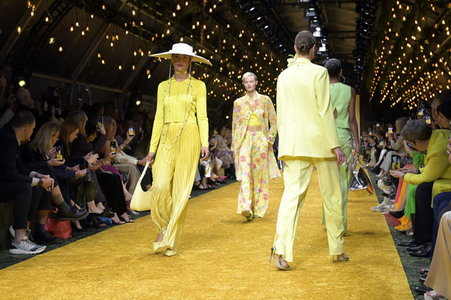 Marc Cain Jubiläumsshow in Bodelshausen