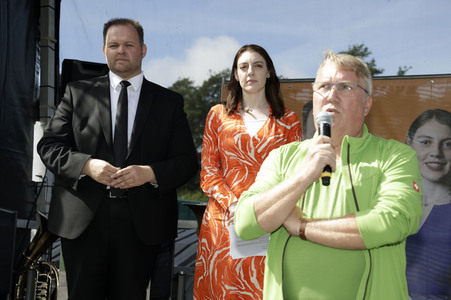 Hubert Aiwanger bei einer Wahlkampfveranstaltung der Freien Wähler Hessen in Wetter
