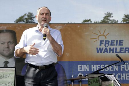 Hubert Aiwanger bei einer Wahlkampfveranstaltung der Freien Wähler Hessen in Wetter