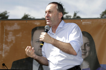 Hubert Aiwanger bei einer Wahlkampfveranstaltung der Freien Wähler Hessen in Wetter