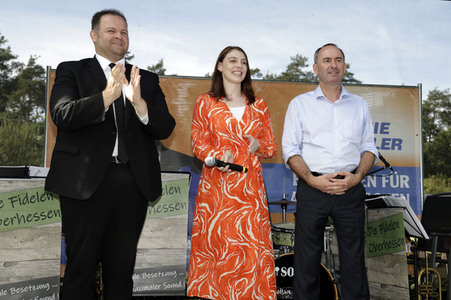 Hubert Aiwanger bei einer Wahlkampfveranstaltung der Freien Wähler Hessen in Wetter