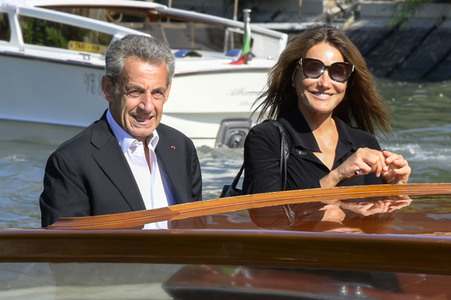 Ankunft von Carla Bruni und Nicolas Sarkozy am Hotel Excelsior, Internationale Filmfestspiele von Venedig 2023