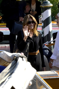 Ankunft von Carla Bruni und Nicolas Sarkozy am Hotel Excelsior, Internationale Filmfestspiele von Venedig 2023