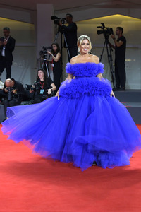 Filmpremiere 'Finalmente l'alba', Internationale Filmfestspiele von Venedig 2023
