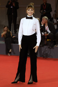 Filmpremiere 'Finalmente l'alba', Internationale Filmfestspiele von Venedig 2023