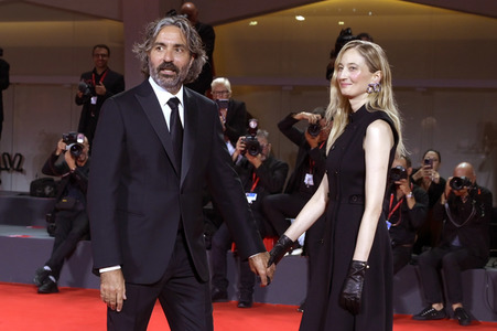 Filmpremiere 'Finalmente l'alba', Internationale Filmfestspiele von Venedig 2023
