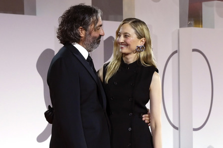 Filmpremiere 'Finalmente l'alba', Internationale Filmfestspiele von Venedig 2023