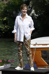 Ankunft von Edwige Fenech am Hotel Excelsior, Internationale Filmfestspiele von Venedig 2023