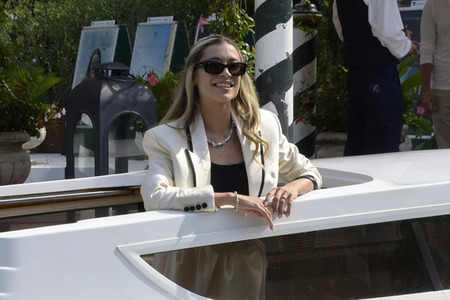 Ankunft von Ludovica Frasca am Hotel Excelsior, Internationale Filmfestspiele von Venedig 2023