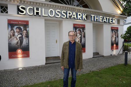 Theaterpremiere 'Onkel Wanja' in Berlin