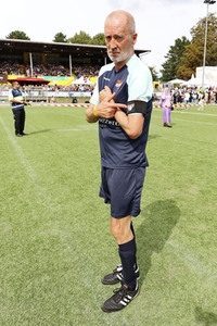 Benefiz-Fußballspiel 'Kicken mit Herz' 2023 in Hamburg