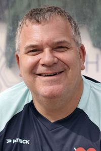 Benefiz-Fußballspiel 'Kicken mit Herz' 2023 in Hamburg