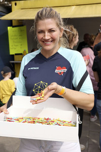 Benefiz-Fußballspiel 'Kicken mit Herz' 2023 in Hamburg