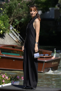 Ankunft von Andrea Delogu am Hotel Excelsior, Internationale Filmfestspiele von Venedig 2023