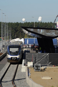 Start des eigenen Bahnshuttle zur Tesla Gigafactory 4 in Grünheide