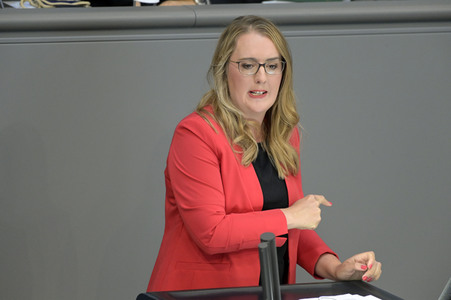 118. Sitzung des Deutschen Bundestages in Berlin