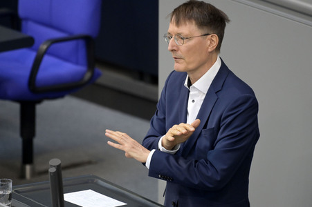 119. Sitzung des Deutschen Bundestages in Berlin
