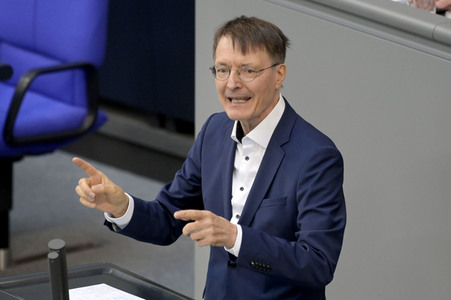 119. Sitzung des Deutschen Bundestages in Berlin