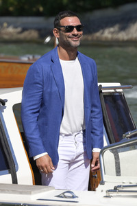 Ankunft von Francesco Arca am Hotel Excelsior, Internationale Filmfestspiele von Venedig 2023