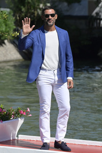 Ankunft von Francesco Arca am Hotel Excelsior, Internationale Filmfestspiele von Venedig 2023