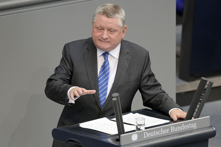 120. Sitzung des Deutschen Bundestages in Berlin
