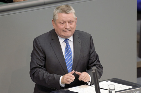 120. Sitzung des Deutschen Bundestages in Berlin