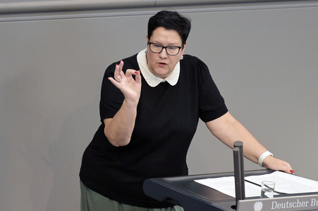 120. Sitzung des Deutschen Bundestages in Berlin