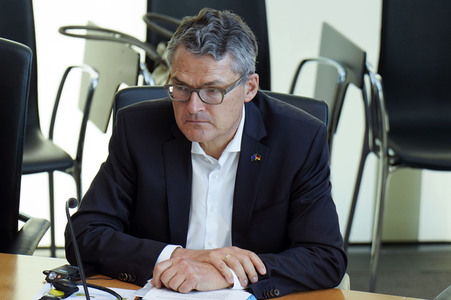 Podiumsdiskussion 'Bring Back Kids to Ukraine: Die Entführung ukrainischer Kinder' in Berlin