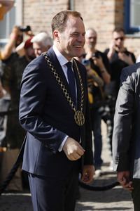 Boris Pistorius und Prinz Harry besuchen das Rathaus in Düsseldorf