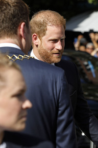 Boris Pistorius und Prinz Harry besuchen das Rathaus in Düsseldorf