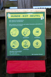 Symbolfoto Hundekotbeutel