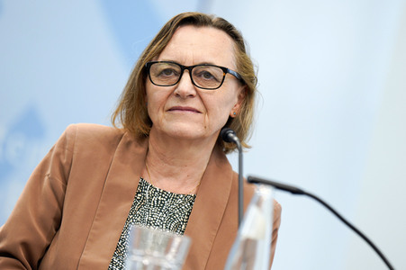 Pressekonferenz zu den Ergebnissen des Runden Tischs Long Covid in Berlin
