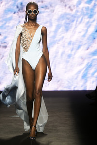 Claro Couture Fashion Show auf der 78. Mercedes-Benz Fashion Week Madrid
